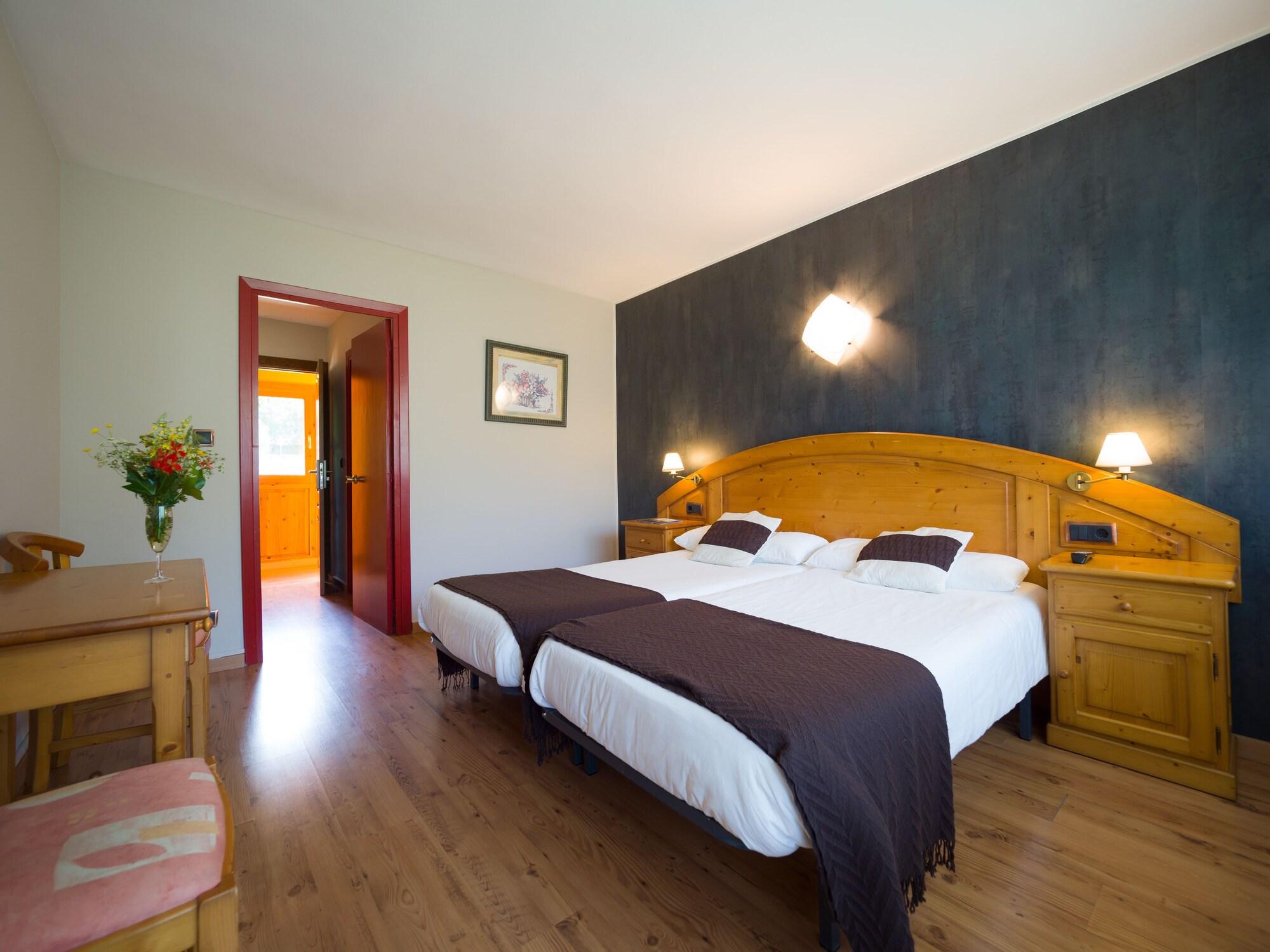 Hotel De Montana El Mirador Broto Zewnętrze zdjęcie