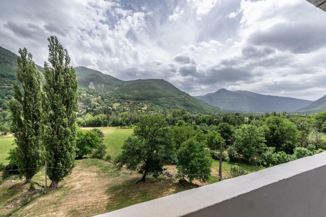 Hotel De Montana El Mirador Broto Zewnętrze zdjęcie