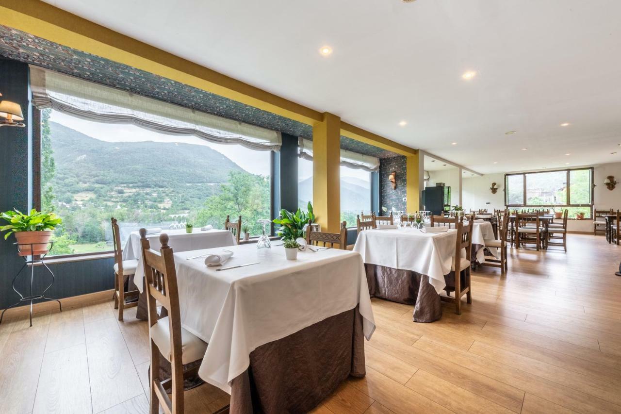 Hotel De Montana El Mirador Broto Zewnętrze zdjęcie